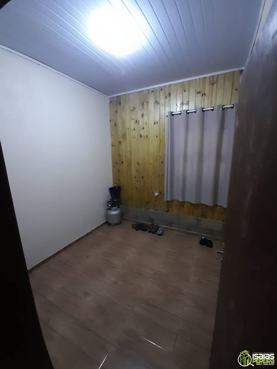 Vendo Uma Extensão de terra para fazer pousada ou sitio, Em Balneário Arroio Do Silva, SC