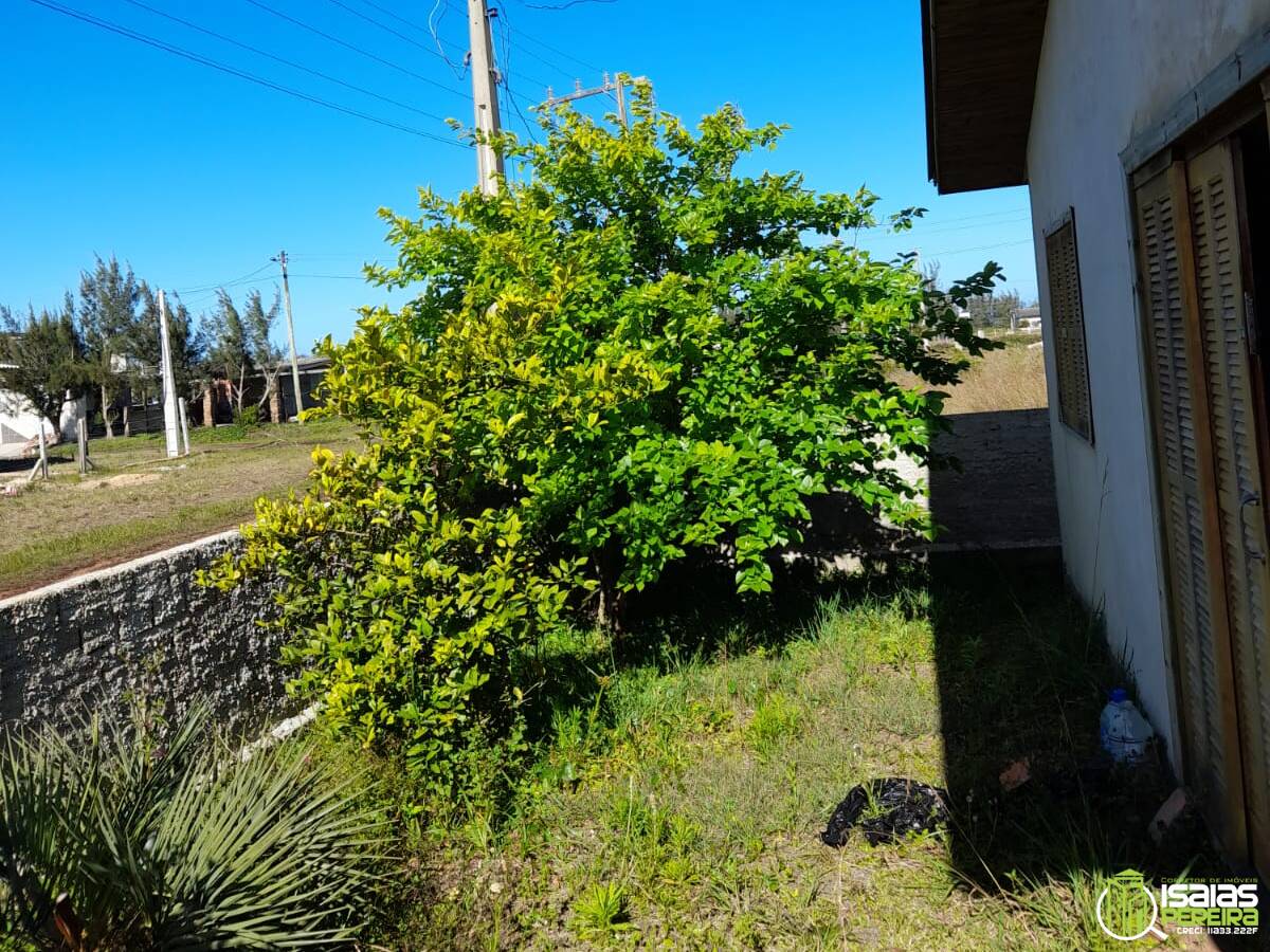 Vendo Casa De Alvenaria Na Praia Do Lagoinhas, Zona Norte, Na Divisa com Gaivota, SC