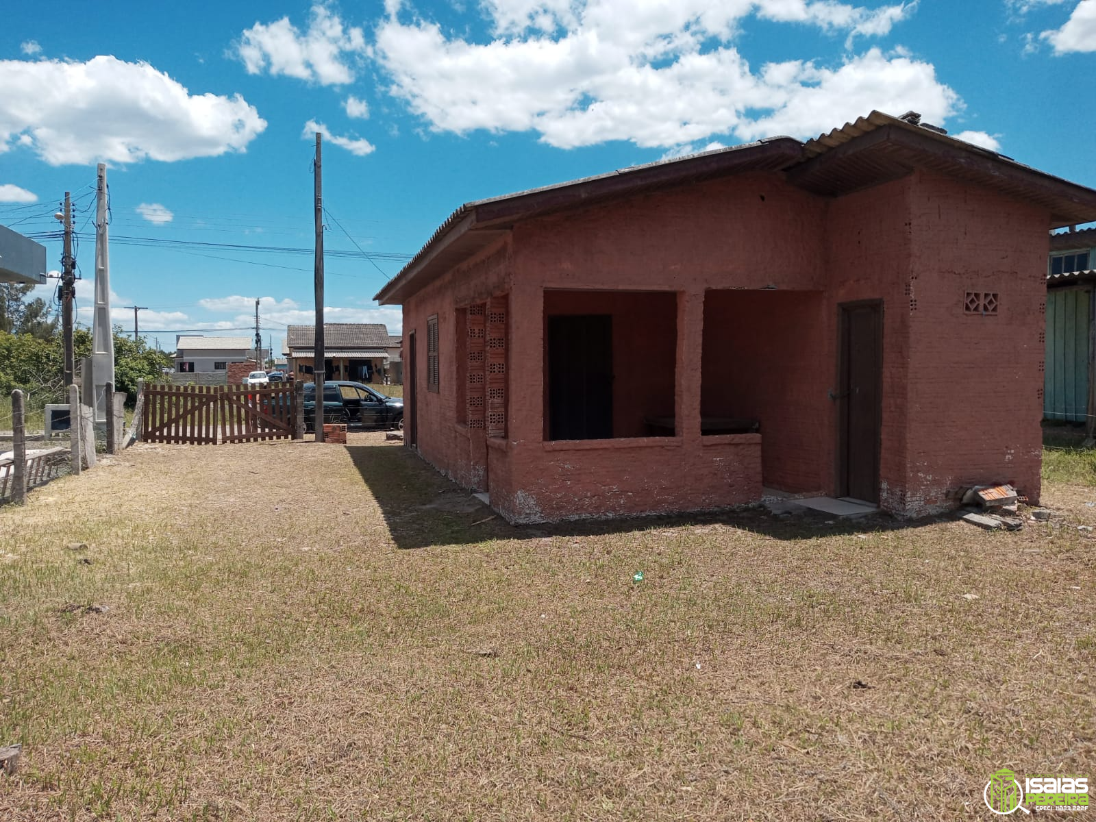 Vendo Casa De Material  Em Balneário Arroio Do Silva, SC