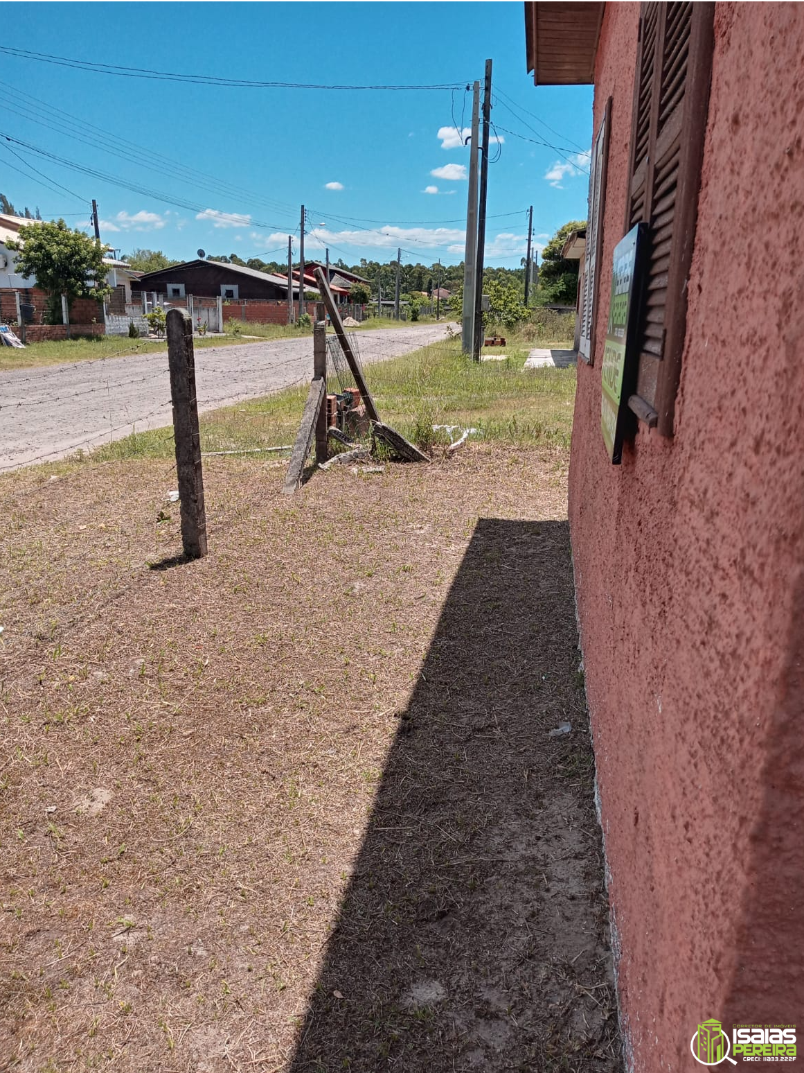 Vendo Casa De Material  Em Balneário Arroio Do Silva, SC