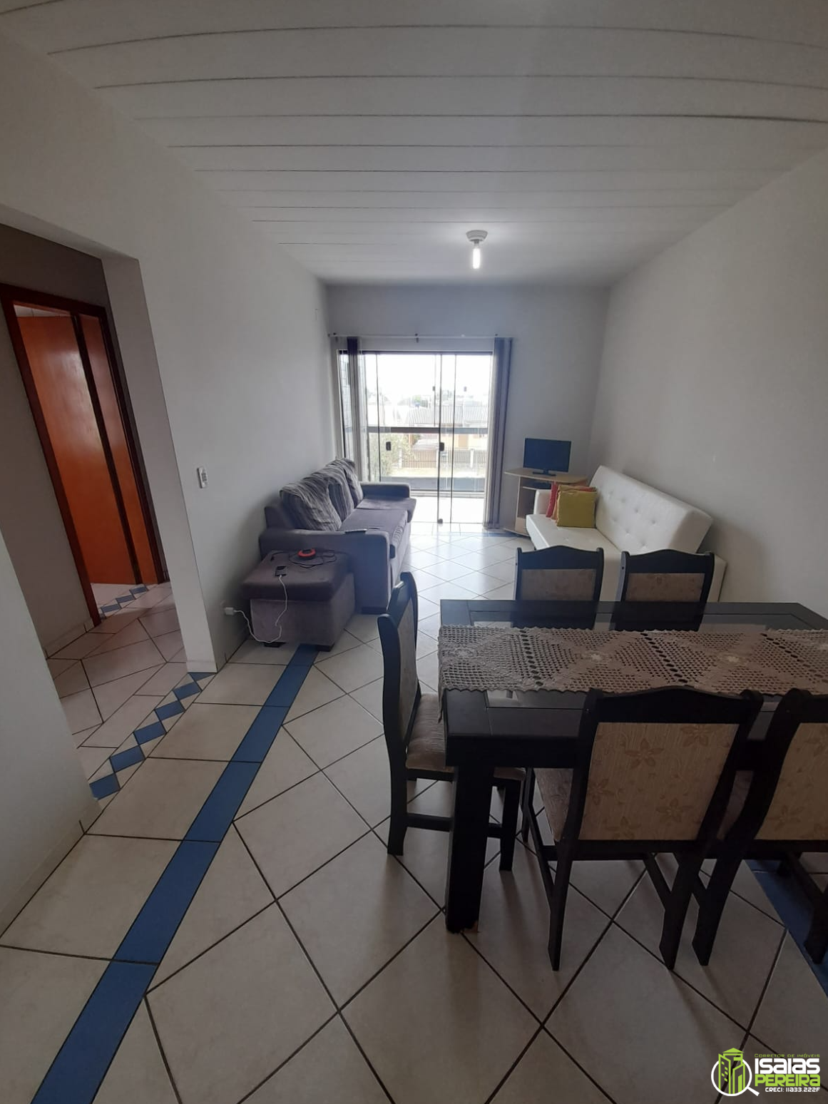 Vendo apartamento no Centro, de Balneário Arroio do Silva - SC