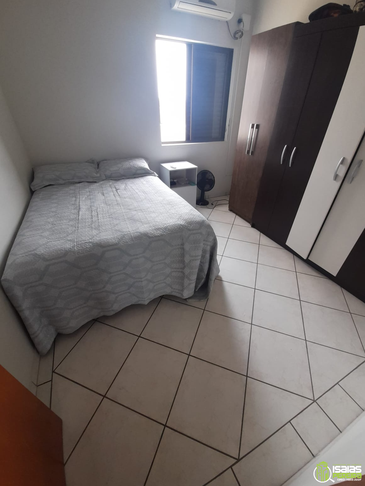 Vendo apartamento no Centro, de Balneário Arroio do Silva - SC