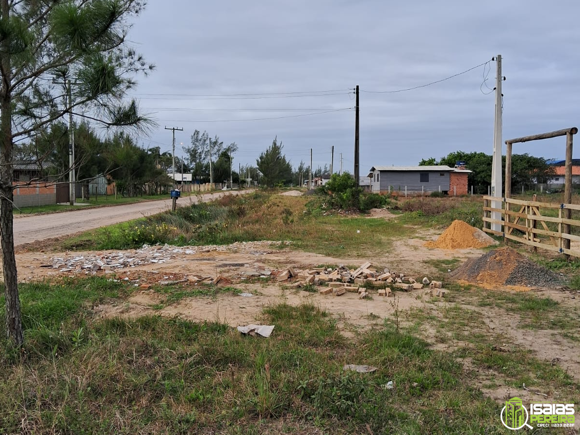 Vendo Terreno urbano, pronto pra construir, na Praia da Caçamba, Balneário Arroio do Silva SC,