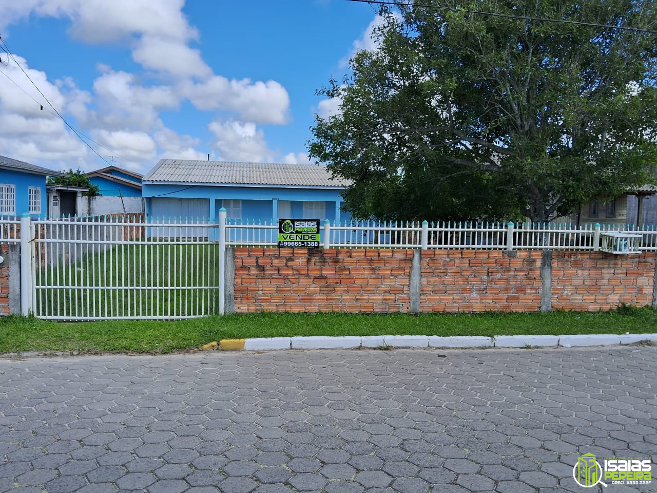 Vendo Casa com Ótima Localização em Balneário Arroio Do Silva, SC