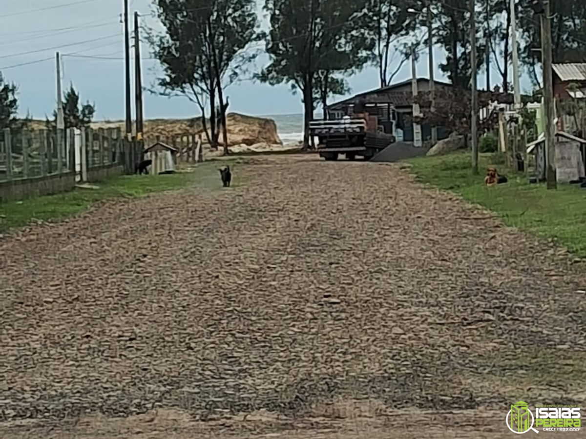 CASA PROXIMO AO MAR , EM BALNEÁRIO ARROIO DO SILVA, SC