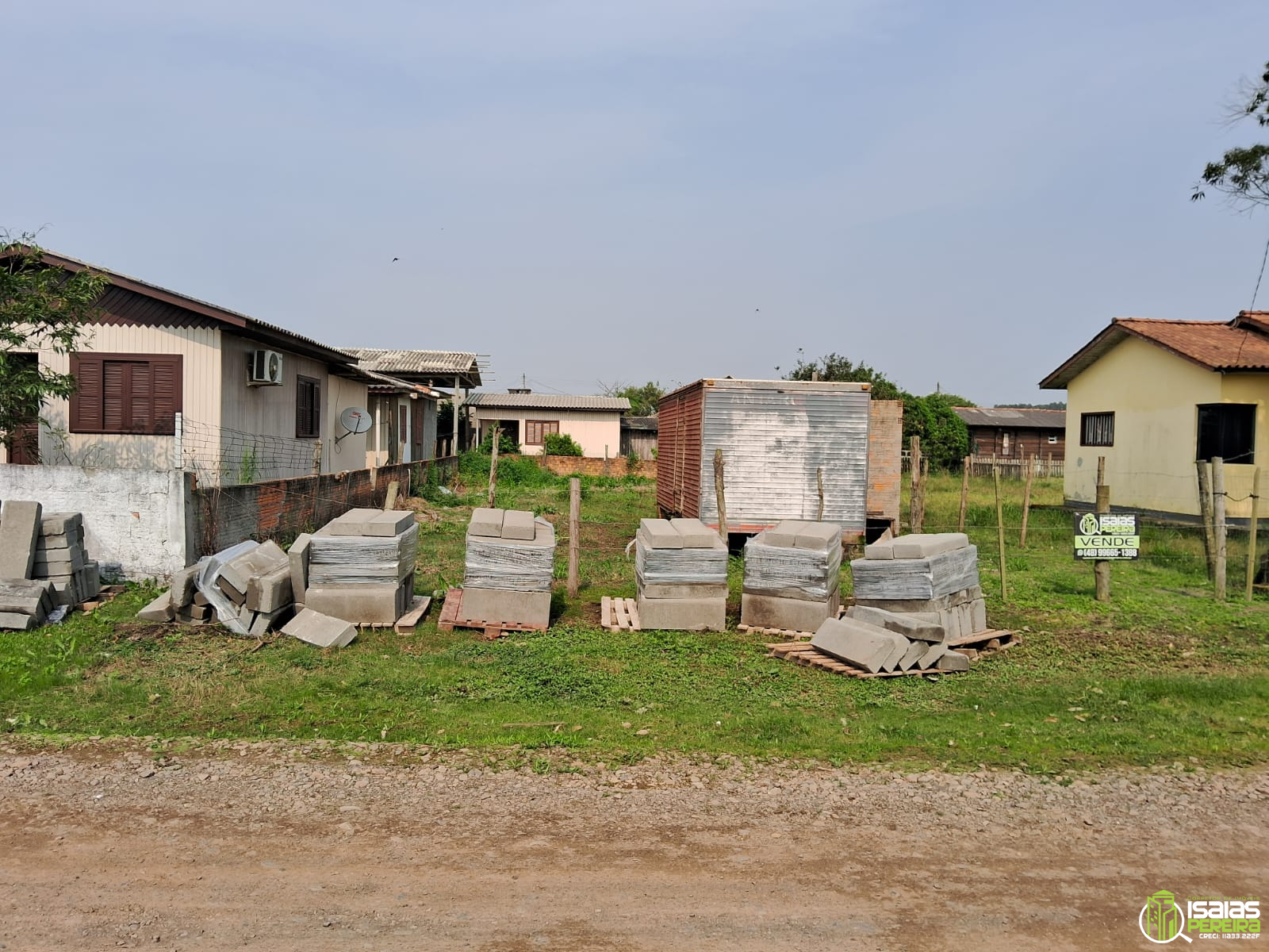 Vendo Terreno no Bairro Jardim Atlântico em Balneário Arroio Do Silva, SC