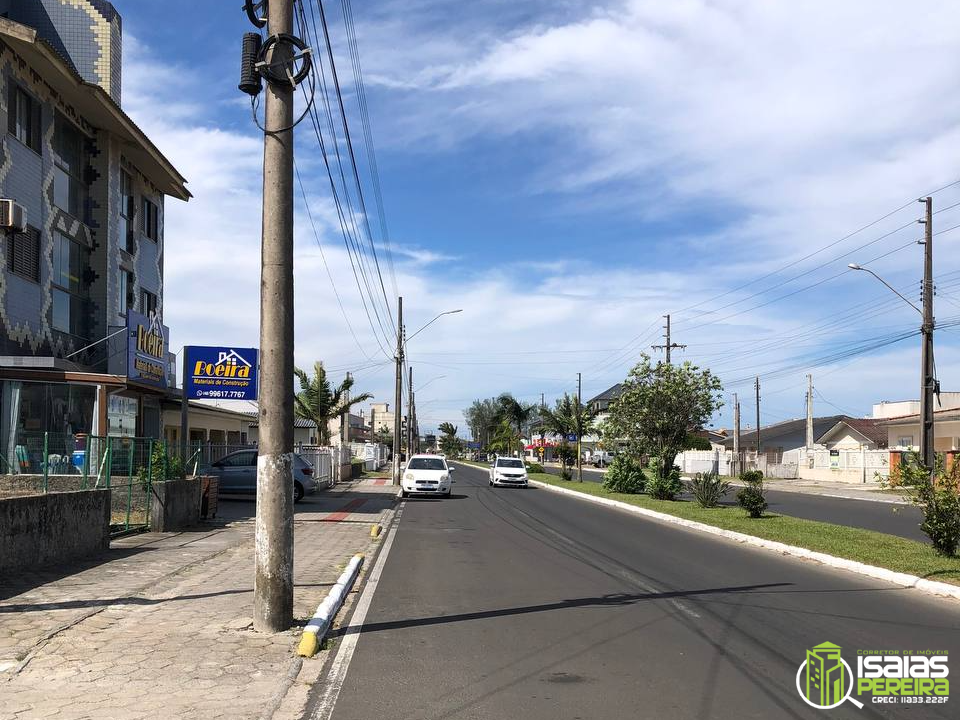 CASA NA AVENIDA SANTA CATARINA