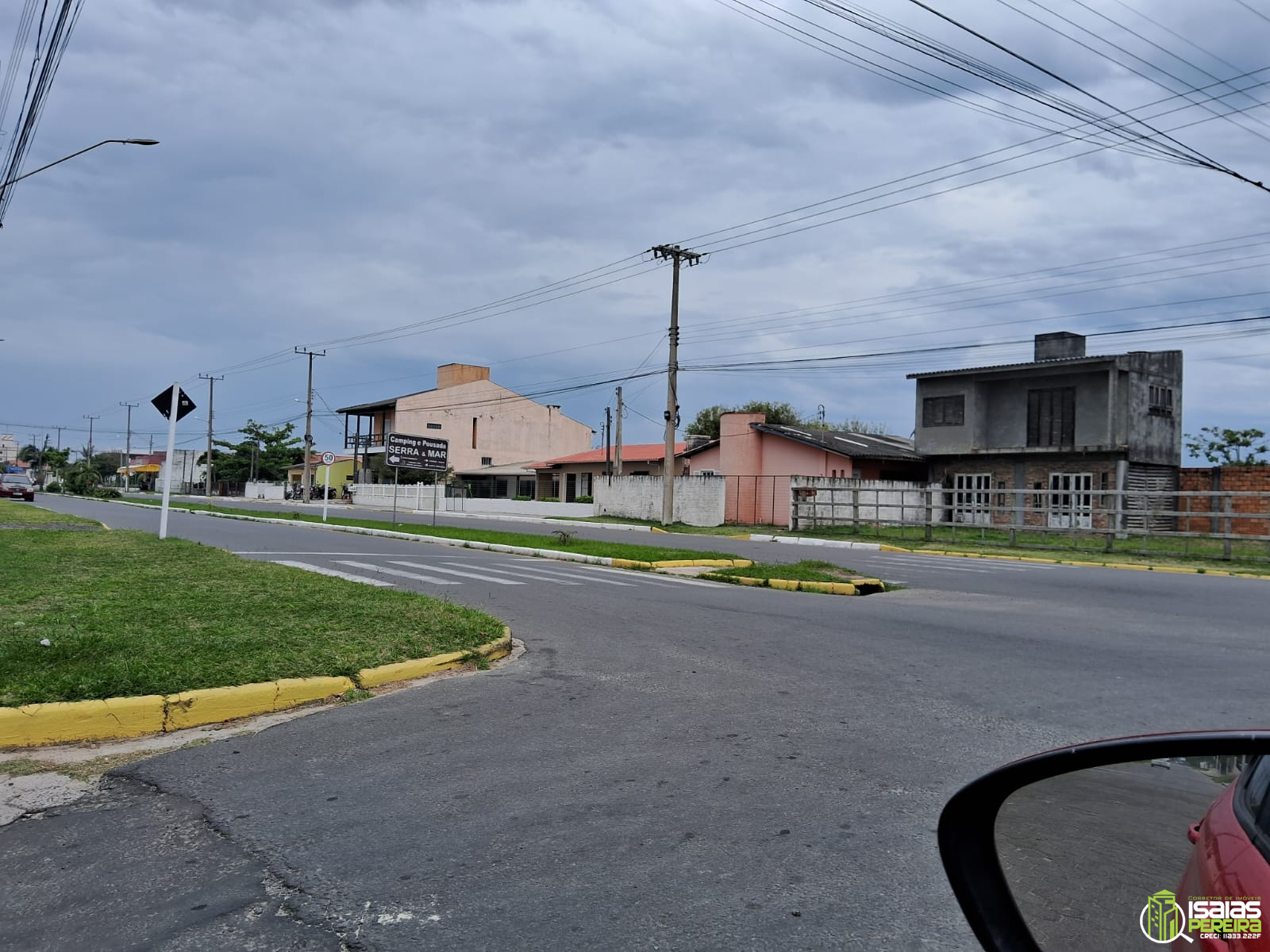 TERRENO  DE ESQUINA