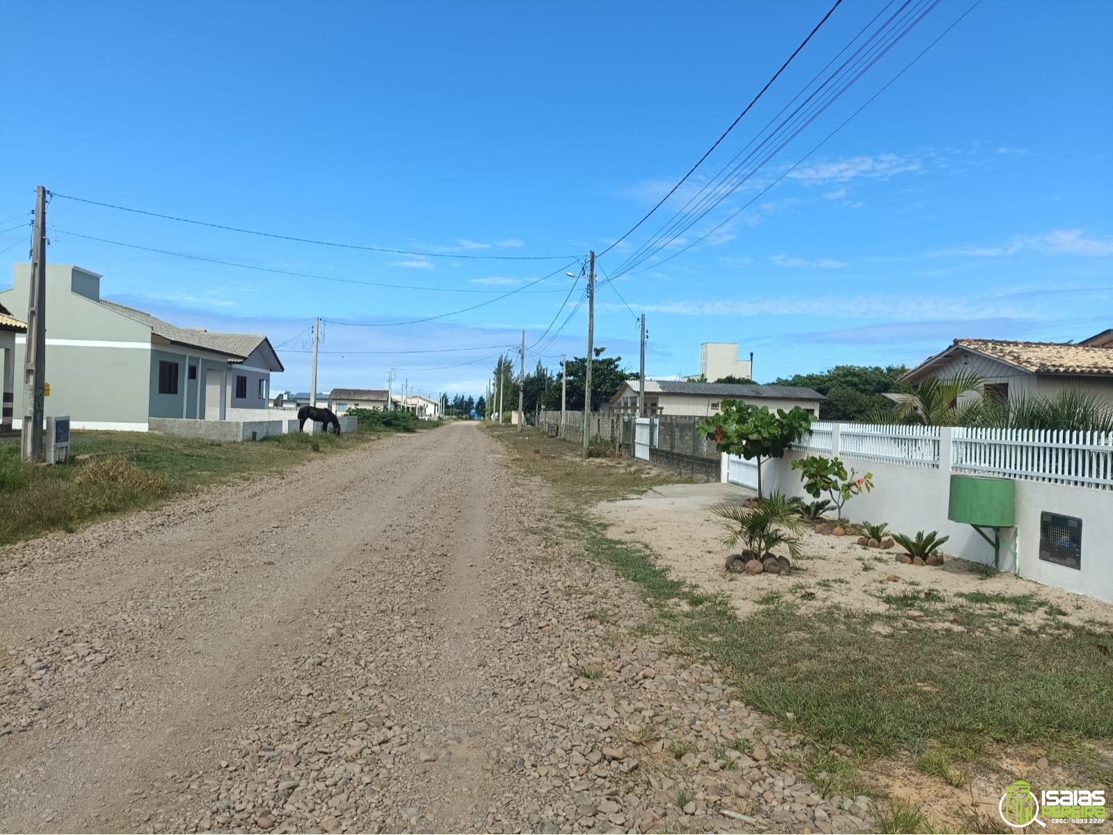 Terreno com casa