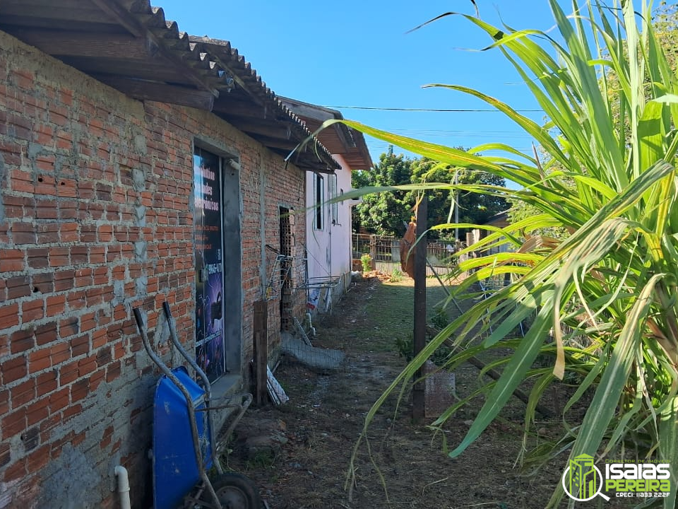 Casa com Edícula à Venda em Forquilhinha – Bairro Ouro Negro