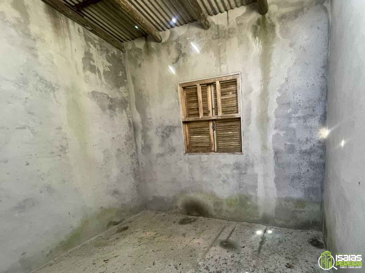 Vendo casa de alvenaria para reforma em Balneario Arroio Do Silva