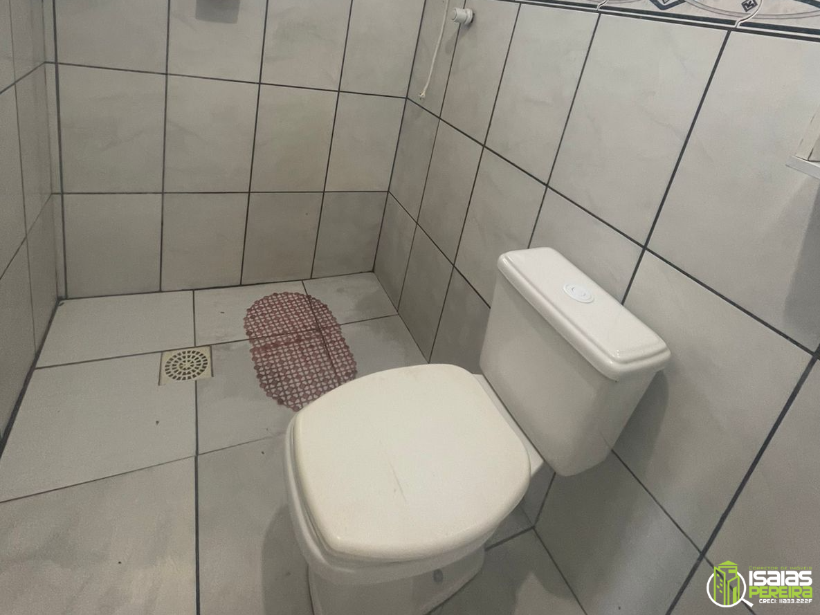 Casa Mista de Esquina à Venda – Bairro Centro-Balneario Arroio Do Silva SC | 700 m do Mar