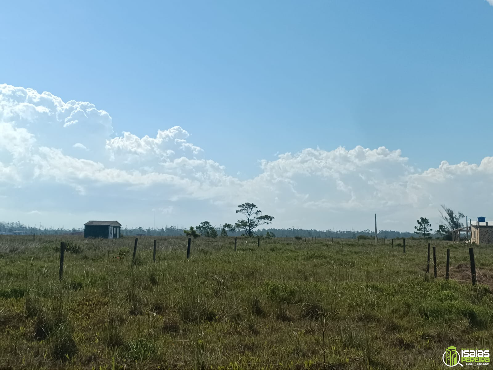 TERRENO À VENDA – PRAIA DA LAGOINHA Balneário Arroio do Silva/SC
