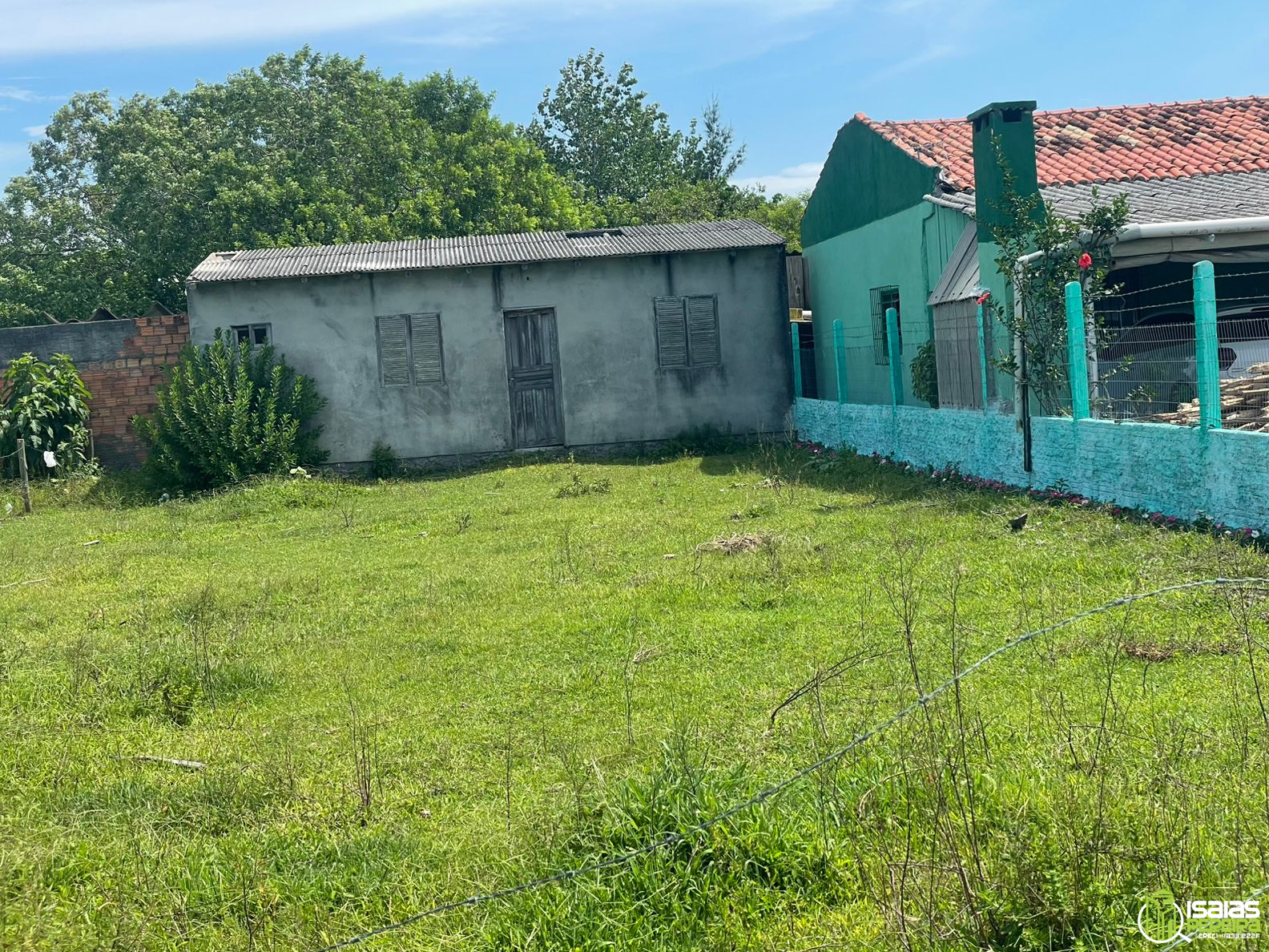 Vendo casa de alvenaria para reforma em Balneario Arroio Do Silva