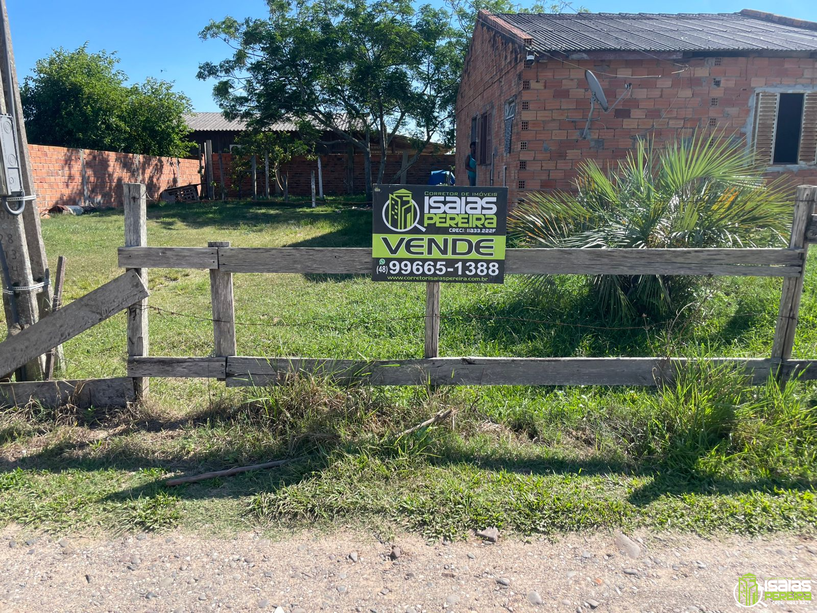 CASA PARA REFORMA-OPORTUNIDADE EM BALNEÁRIO ARROIO DO SILVA(SC)