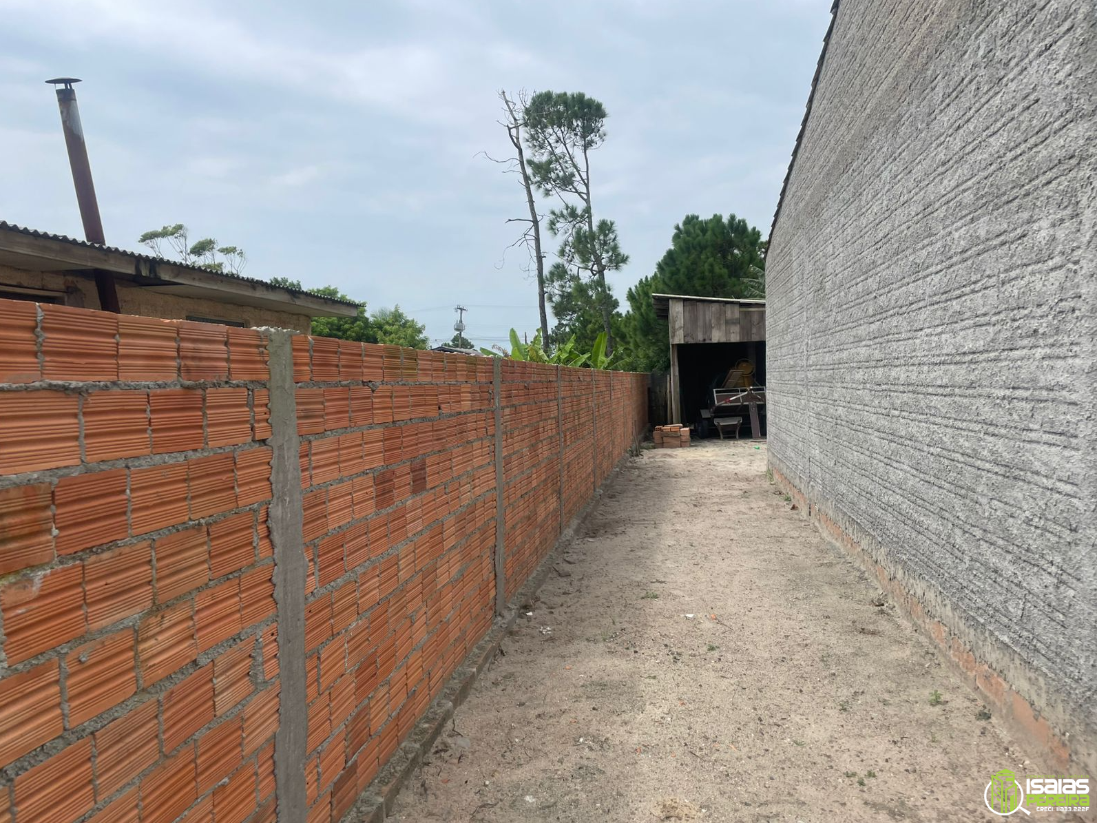 Casa Escriturada à Venda em Balneário Arroio do Silva – SC