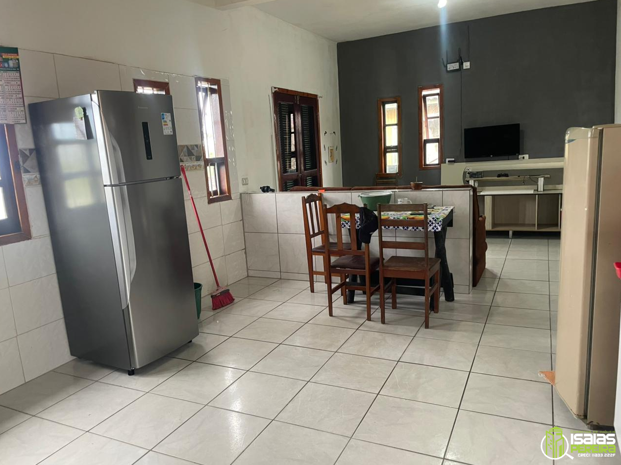 VENDE-SE CASA – BALNEÁRIO ARROIO DO SILVA/SC Bairro Centro – Forqueta