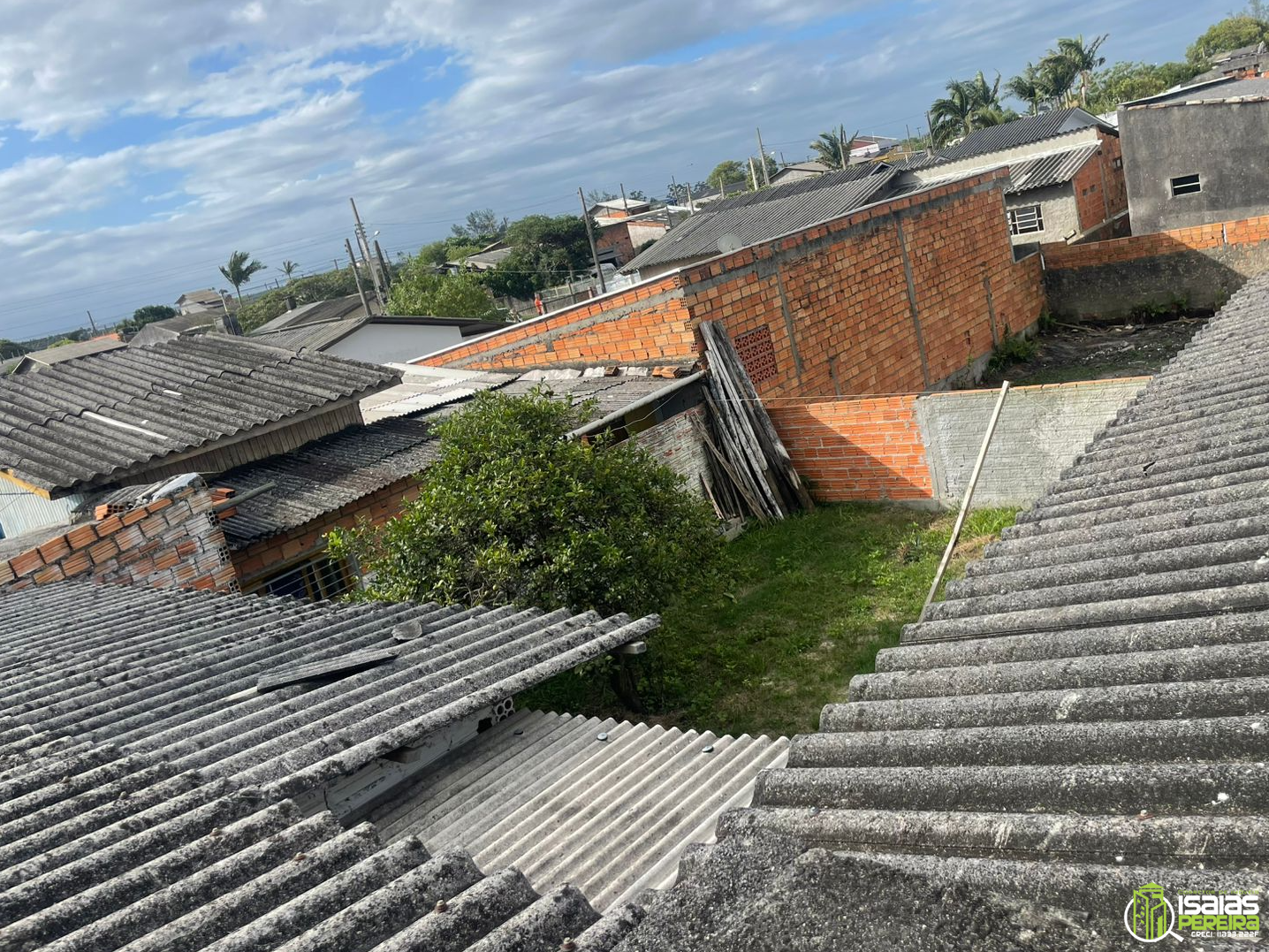 VENDE-SE CASA – BALNEÁRIO ARROIO DO SILVA/SC Bairro Centro – Forqueta