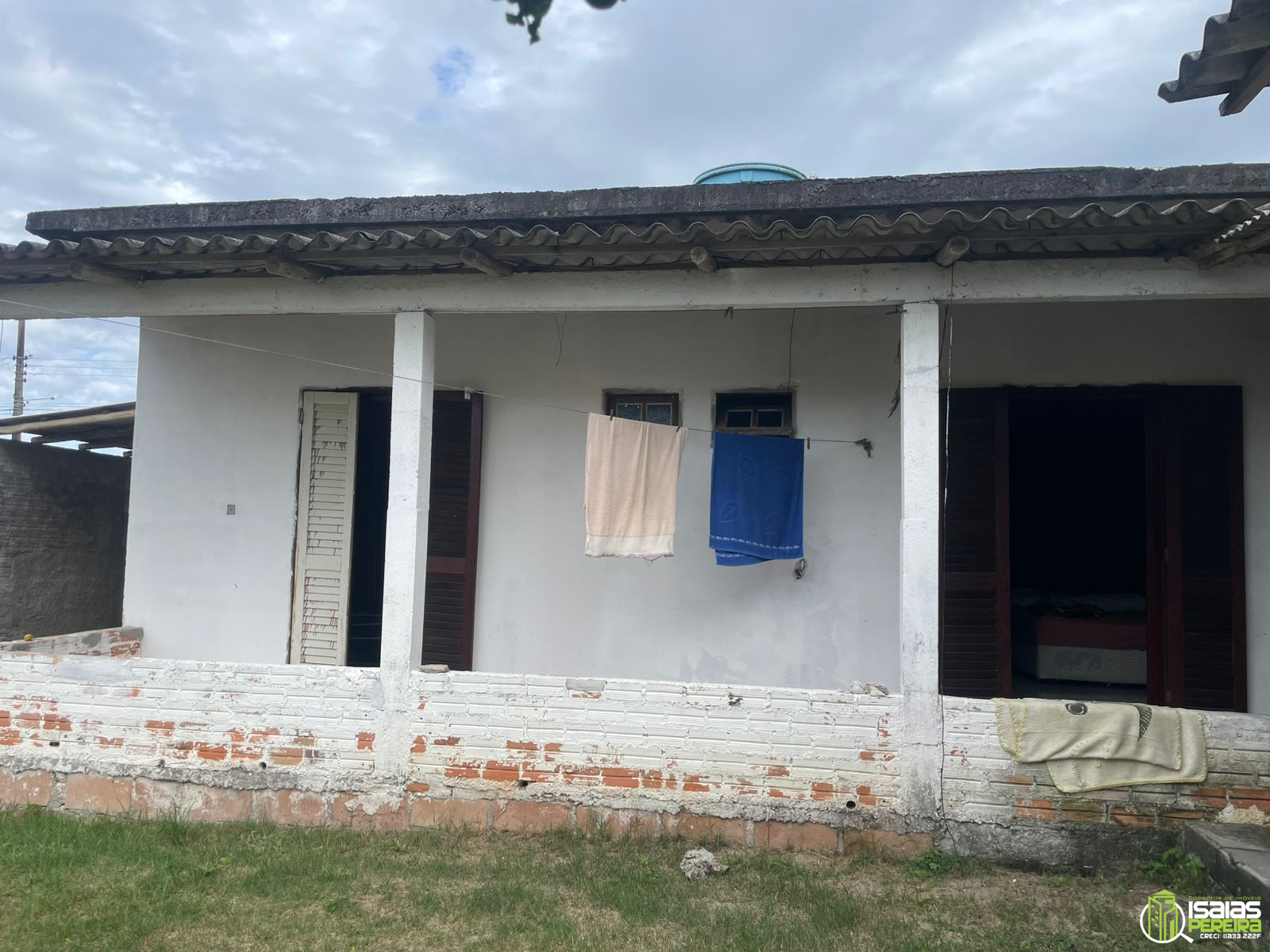 VENDE-SE CASA – BALNEÁRIO ARROIO DO SILVA/SC Bairro Centro – Forqueta