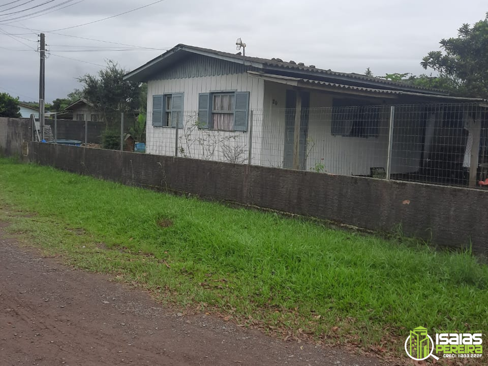 VENDE-SE CASA EM ARARANGUÁ – SC