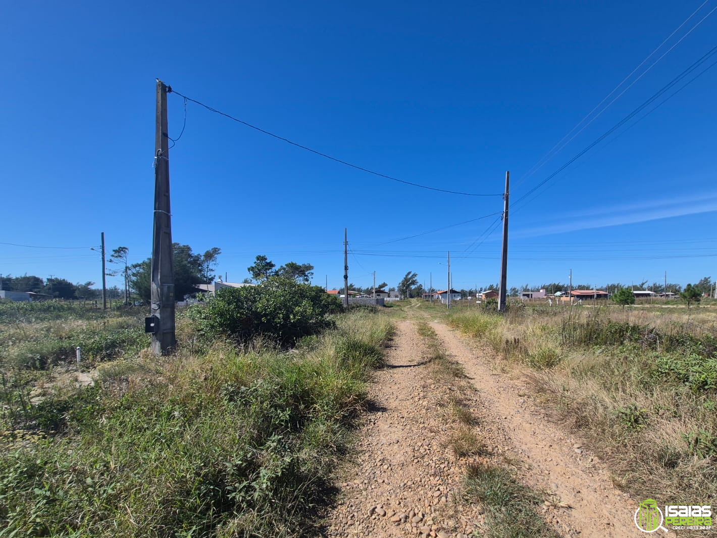 Terreno de Esquina à Venda – Praia da Lagoinhas