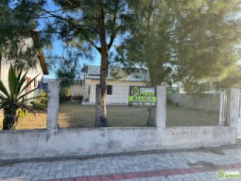 Casa para Aluguel – Primeira Quadra do Mar