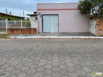 OPORTUNIDADE RARA NO LITORAL! CASA + SALA COMERCIAL POR APENAS R$ 230.000