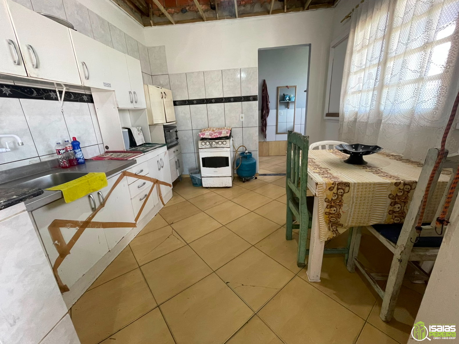 ALUGA-SE CASA EM BALNEÁRIO ARROIO DO SILVA – SC