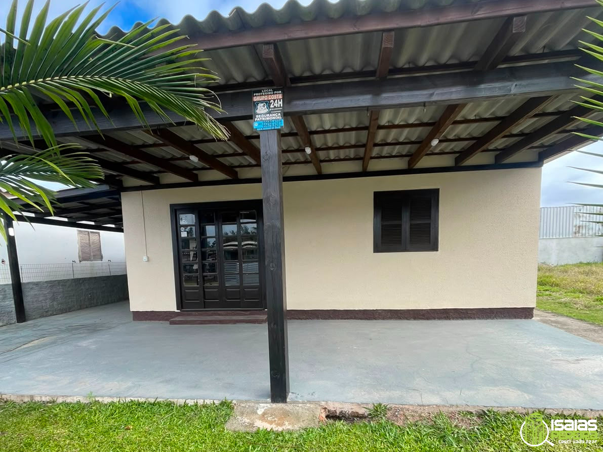 CASA À VENDA EM BALNEÁRIO ARROIO DO SILVA – SC